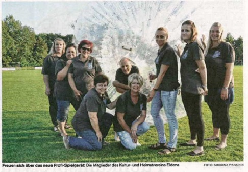 Zorb-Spaß beim Heimatverein Eldena in Mecklenburg-Vorpommern